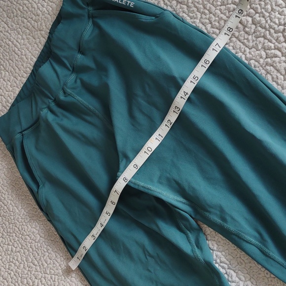 Alphalete Green Jogger Pants - Picture 5 of 13